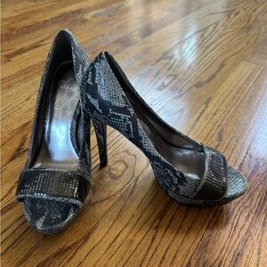 Jessica Simpson Snake-Print Peep Toe Heels - Gray and Black